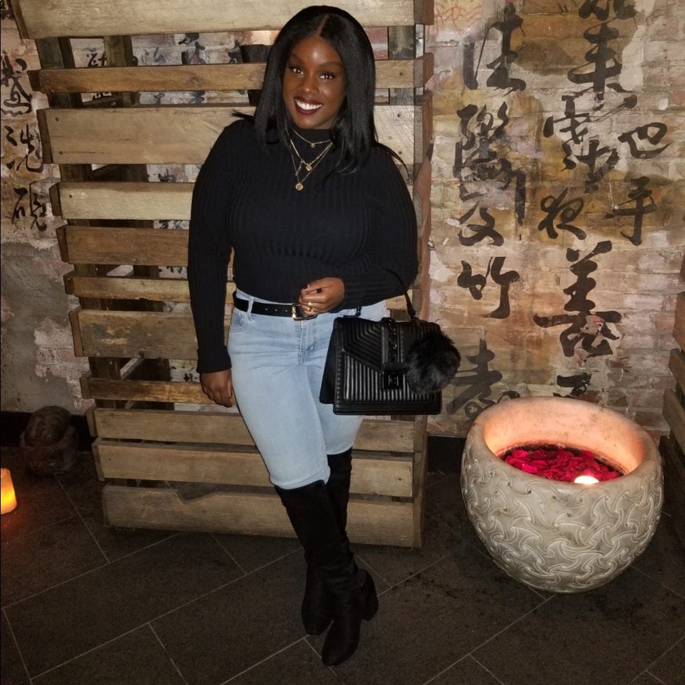 Meet your Posher, Kareen